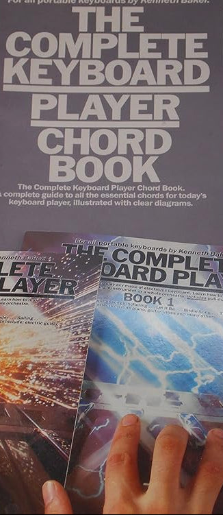 The Complete Keyboard Player Chord Book: Compact Reference Library (Keyboards) cover image
